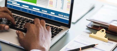اعداد تقرير المراجع الداخلي وفق المعايير الدولية الحديثة