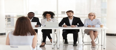 تكنولوجيا وممارسات التدريب والتطوير الحديثة
