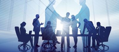 إستراتيجيات إعداد وتنفيذ مراقبة شؤون الموظفين